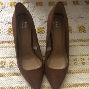 Brown Suede Style Low Heel